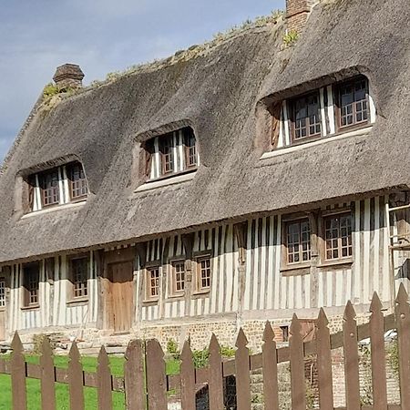Апартаменты L'Abri Des Ames Gerponville Экстерьер фото